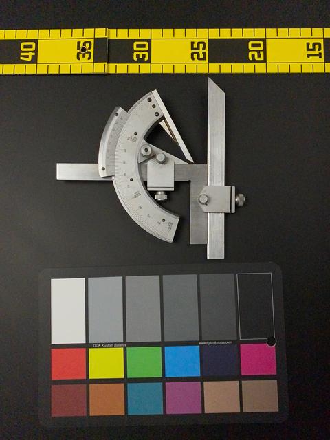 T0009 Machinists Protractor