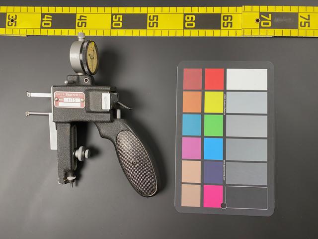 T0046 Inside Groove Micrometer