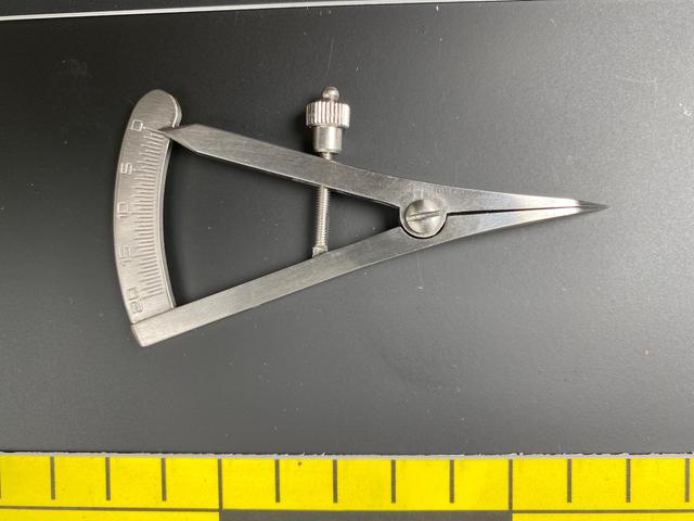 T0065 Dental Caliper