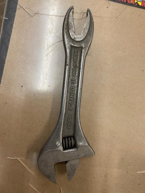 T0318 Epsteins Double Wrench