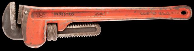 T0373 Pipe Wrench 18"