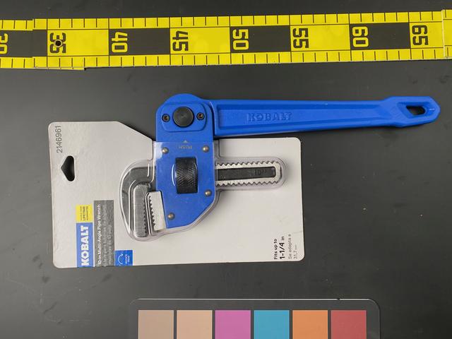 T0374 Offset Pipe Wrench