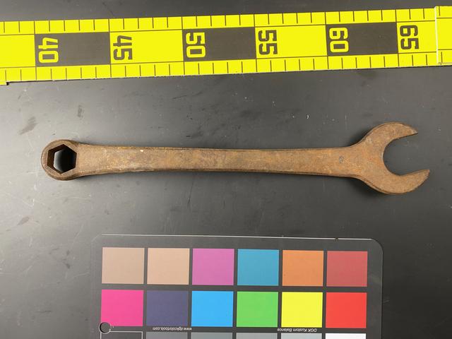 T0410 Antique Box End Wrench