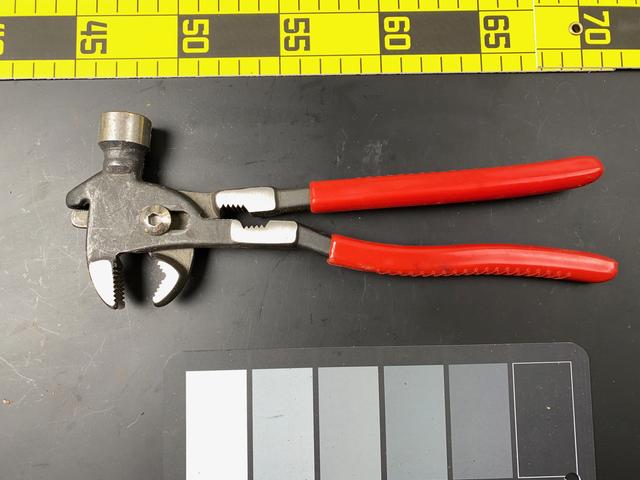 T0636 Hammer Pliers