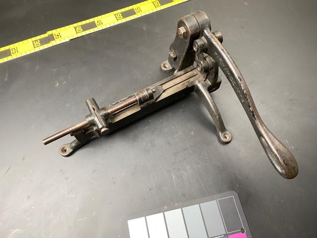 T0723 Linotype Slug Cutter