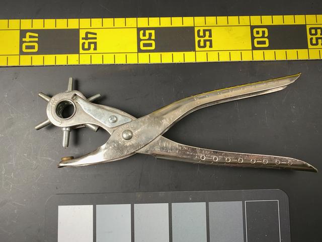 T0740 Anvil Hole Punch