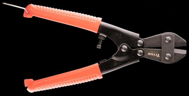 T0746 Mini Bolt Cutter