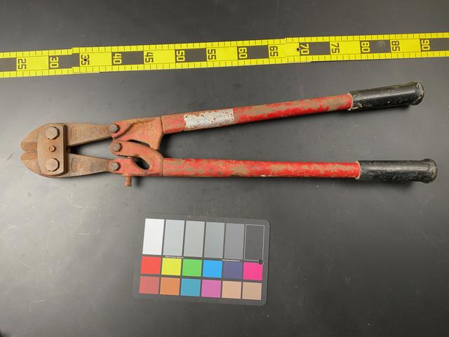 T0771 Medium Bolt Cutter