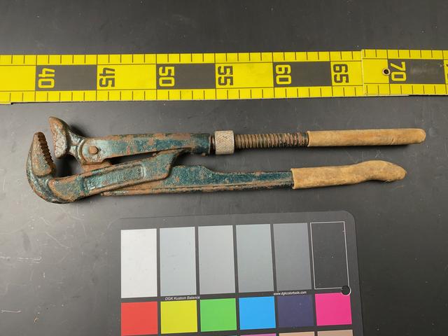 T0855 Unusual Pipe Wrench