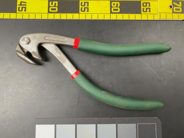 T0883 Reacharound Pliers