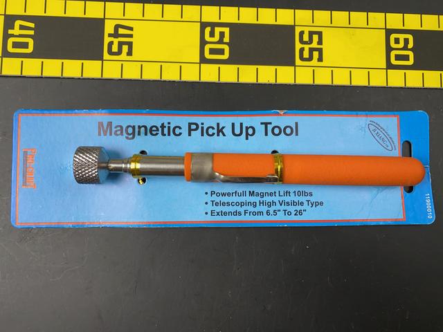 T1051 Magnetic PIckup Tool
