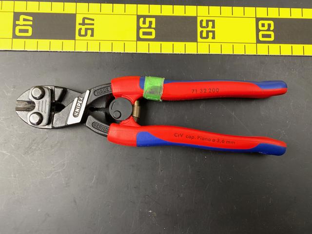 T1056 Nick's Expensive Mini Bolt Cutters