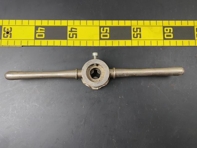 T1080 Tapping Die Wrench