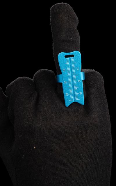 T1112 Dental Finger Ruler