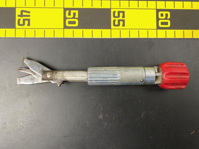 T1204 Old Multi Screwdriver