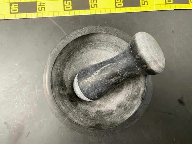 T1321 Stone Mortar and Pestle