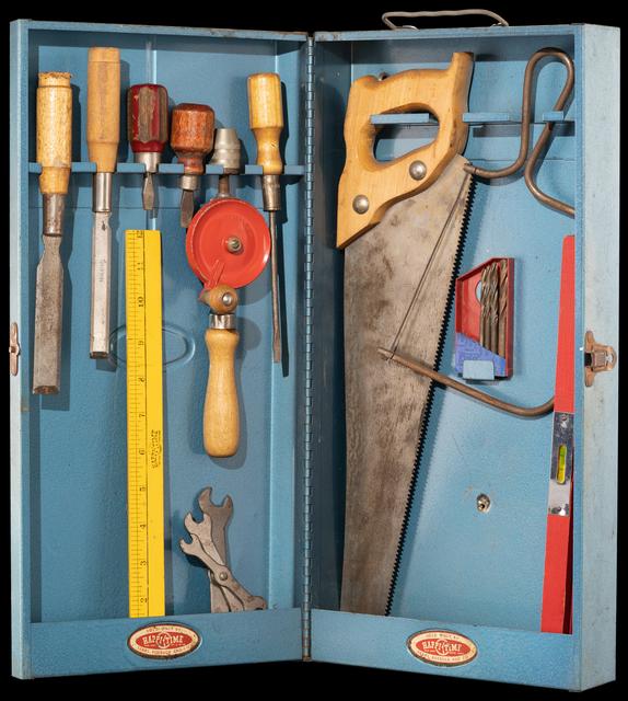 T1474 Antique Toy Tool Set