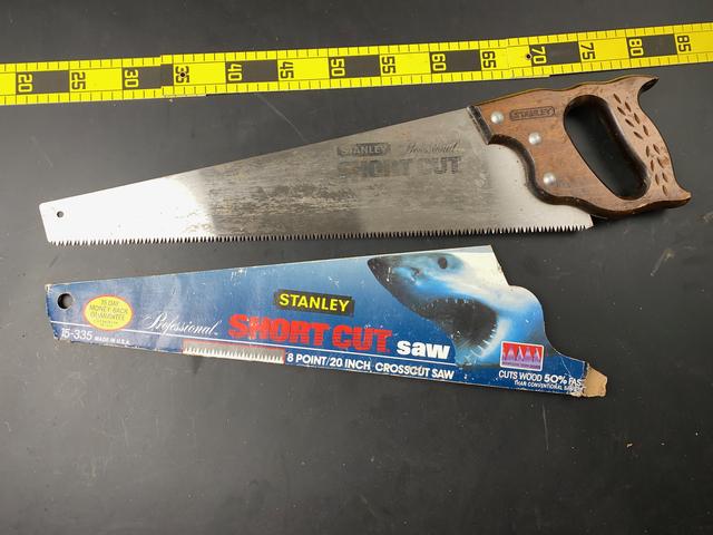 T1694 Modern Hand Saw