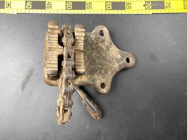 T1705 Pipe Vise