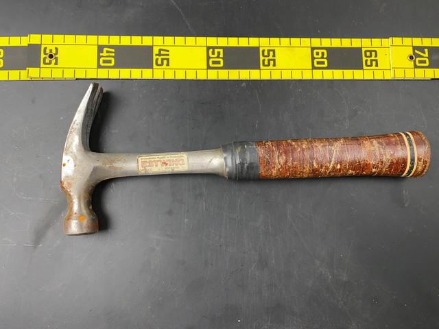 T1781 Estwing Claw Hammer