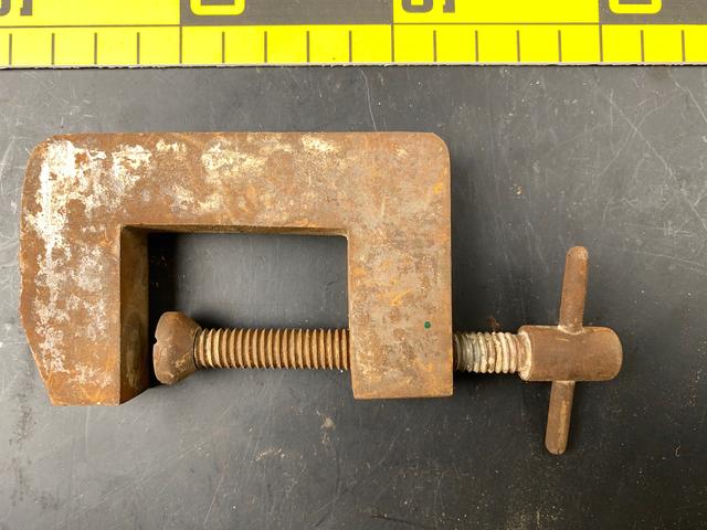 T1808 Comically Thick C-Clamp