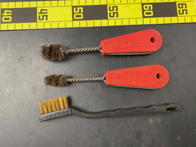 T1824 Wire Brushes
