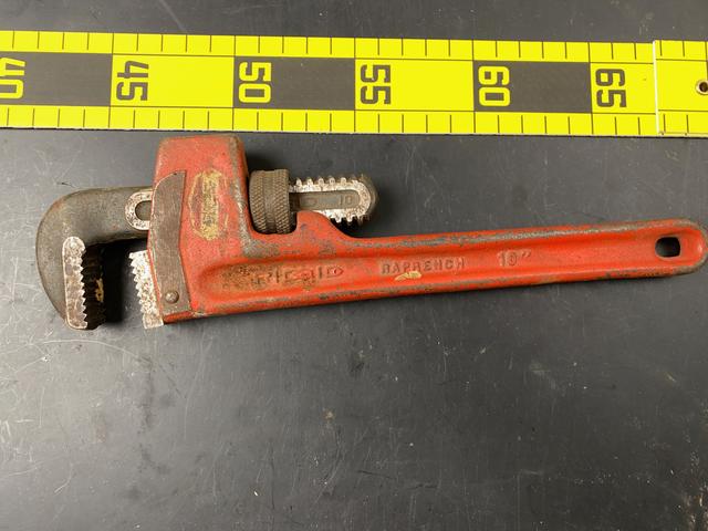 T1924 Pipe Wrench