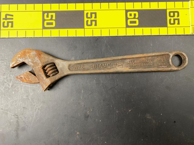 T1930 Crescent Wrench