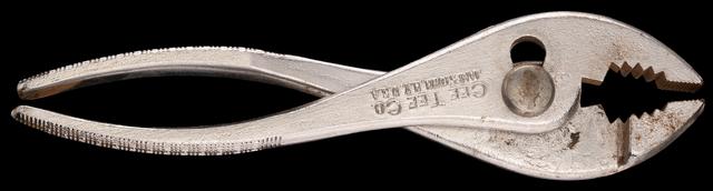 T1965 Pliers