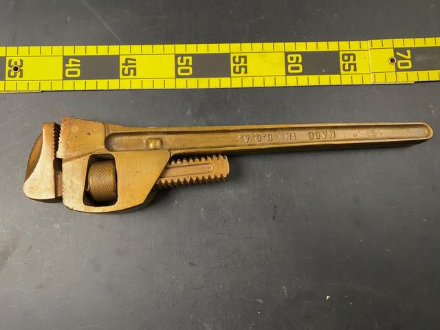 T2202 Brass Pipe Wrench