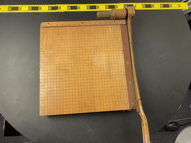 T2204 Paper Cutter