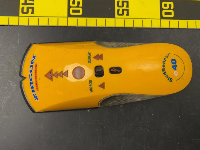 T2296 Stud Finder