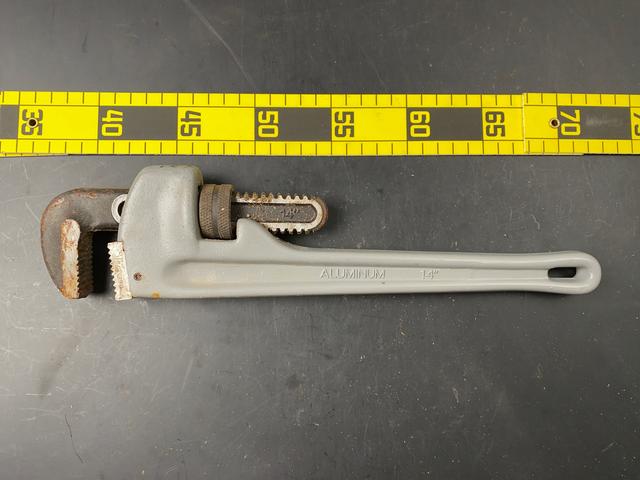 T2302 14" Pipe Wrench