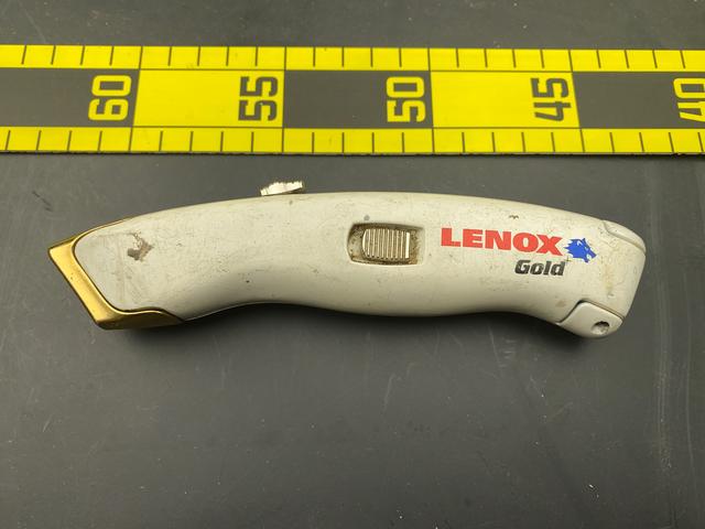 T2518 Gold Utility Knife